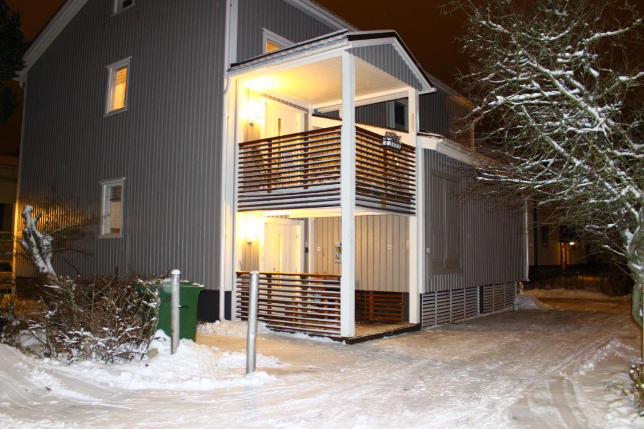 Ferienwohnung Kaeytaennoellinen Huoneisto Pietarsaaressa Jakobstad Exterior foto